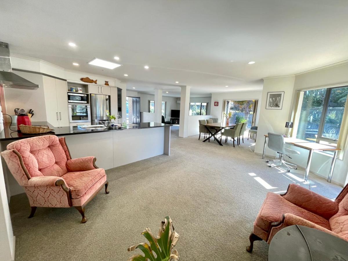 Abeam Of Reserve Living * Rotorua